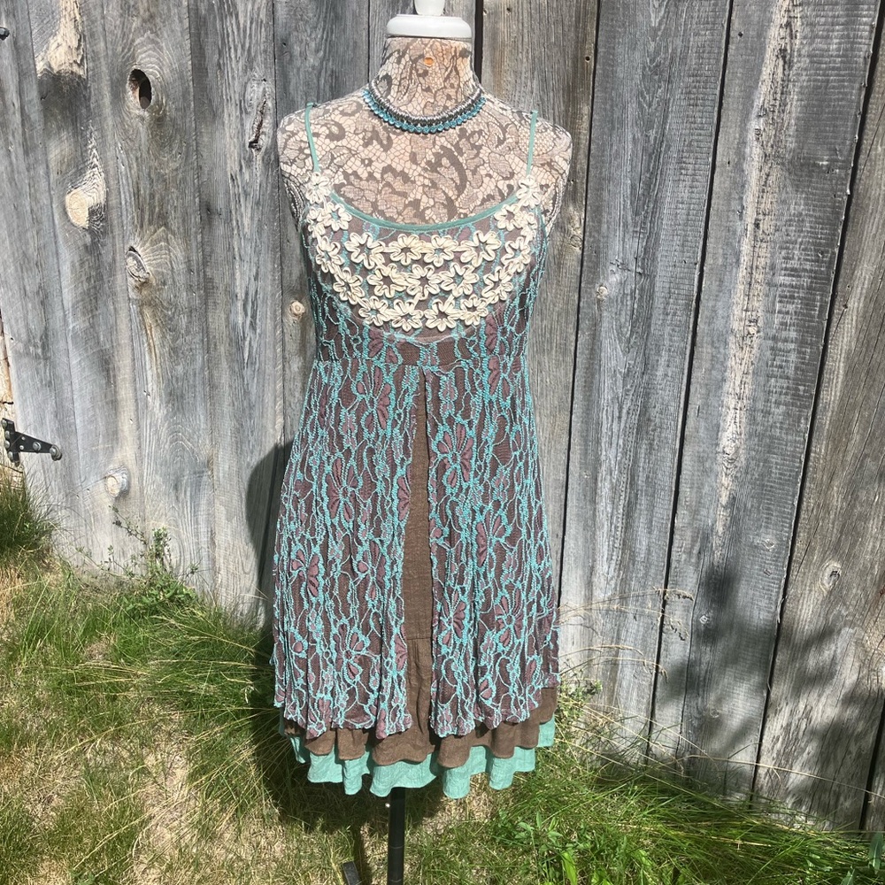 Adorable! Pretty blue and brown boho lacy layered dress by A’reve, L